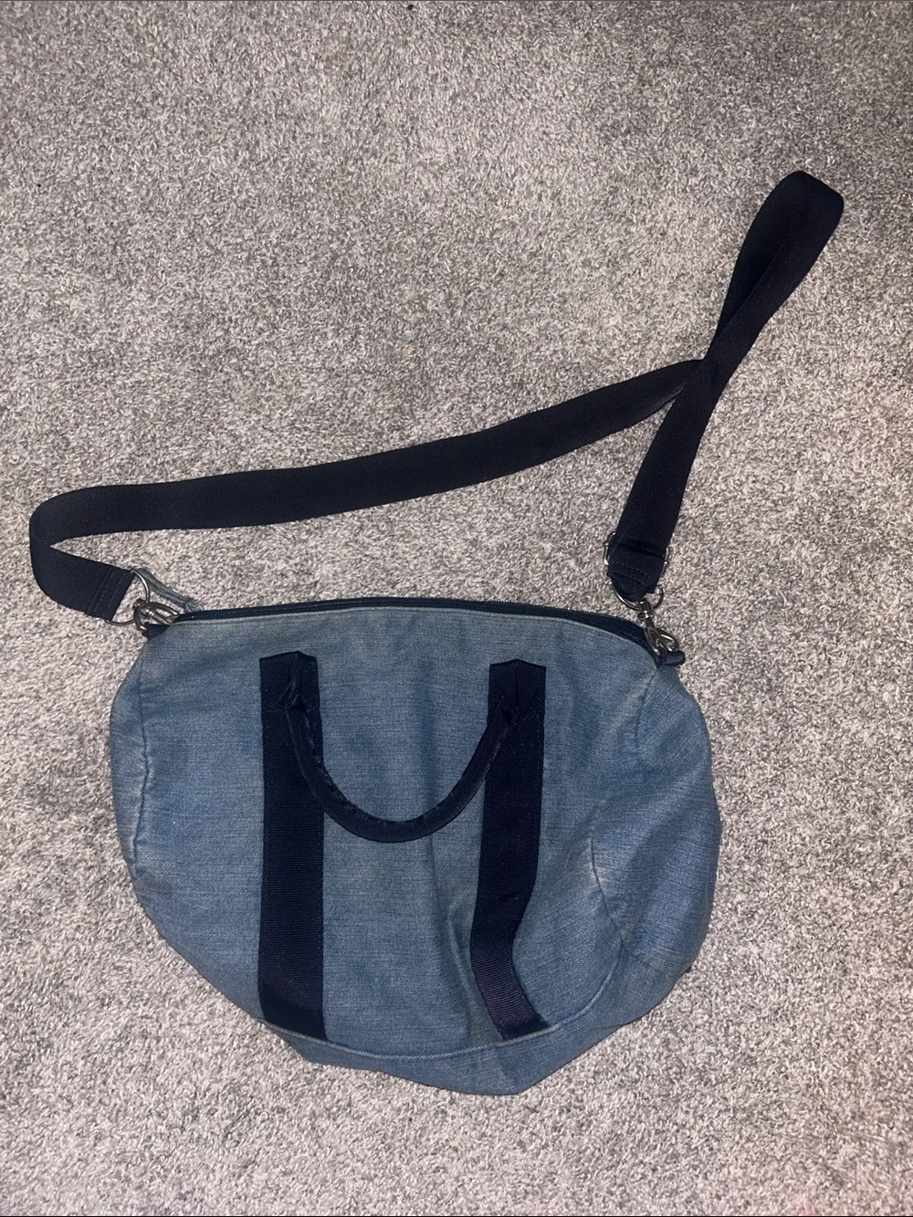 Tommy Hilfiger Denim Blue duffle with Signature Stripe